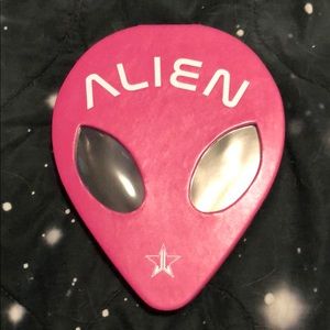 Jeffree Star Alien Palette - DISCONTINUED!